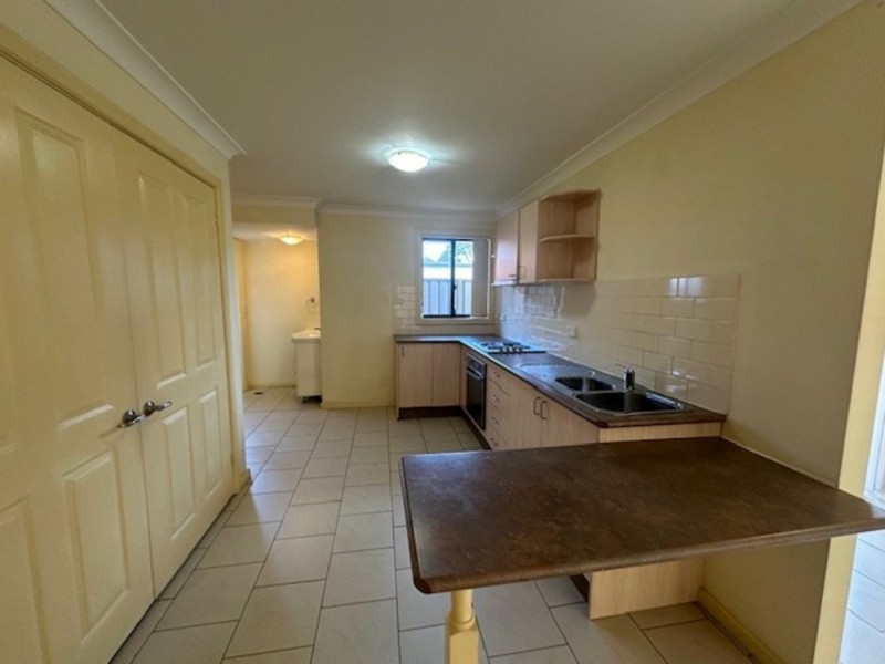 2/29 Pembroke Street, Cambridge Park NSW 2747