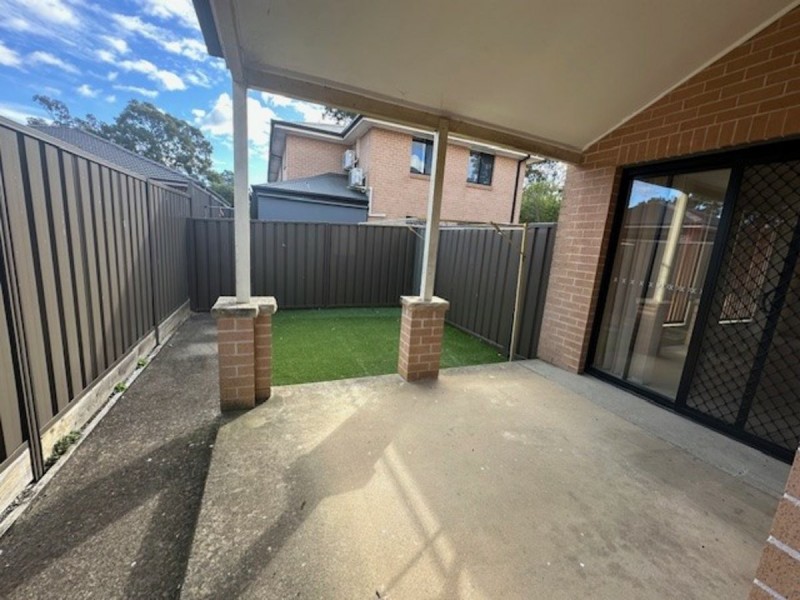 2/29 Pembroke Street, Cambridge Park NSW 2747