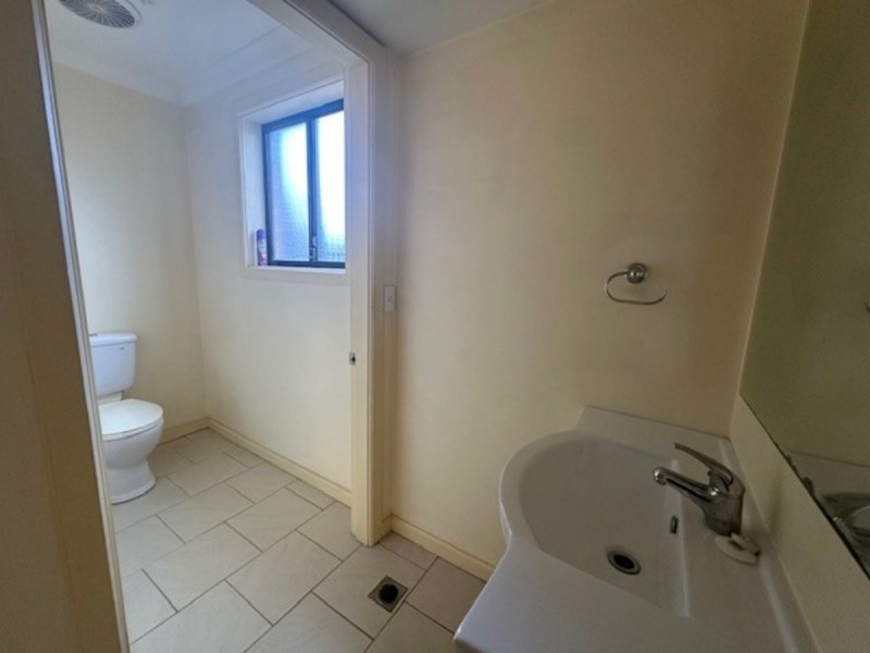 2/29 Pembroke Street, Cambridge Park NSW 2747