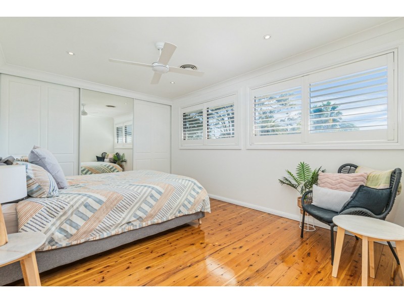 12 Ovens Drive, Werrington County NSW 2747