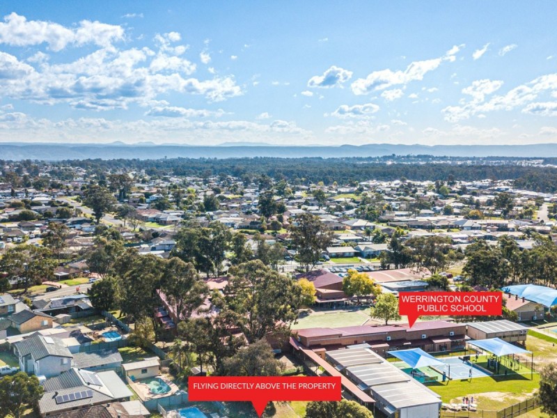 12 Ovens Drive, Werrington County NSW 2747