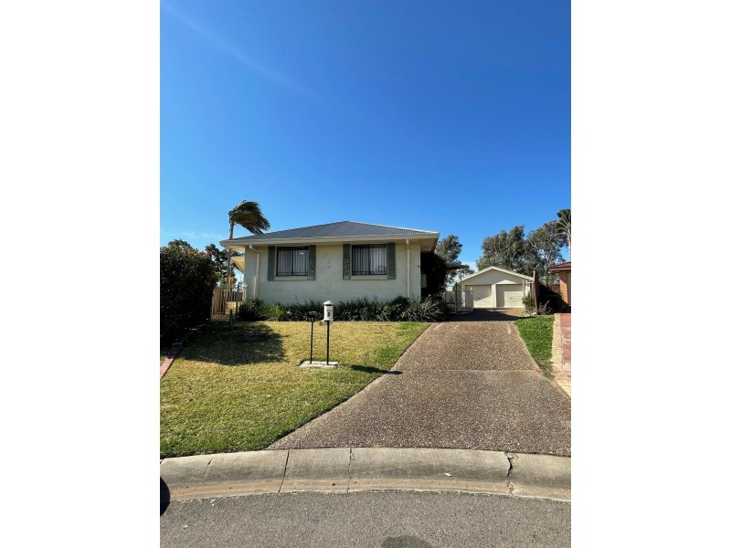 8 Jirang Place, Glenmore Park NSW 2745