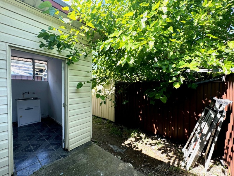 2 Craig Avenue, Oxley Park NSW 2760