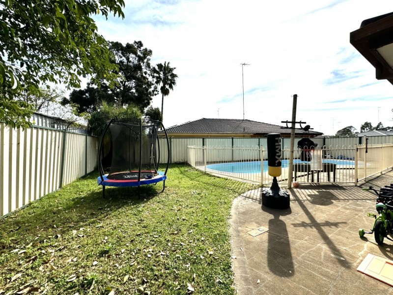 13 Ambler Close, Emu Heights NSW 2750