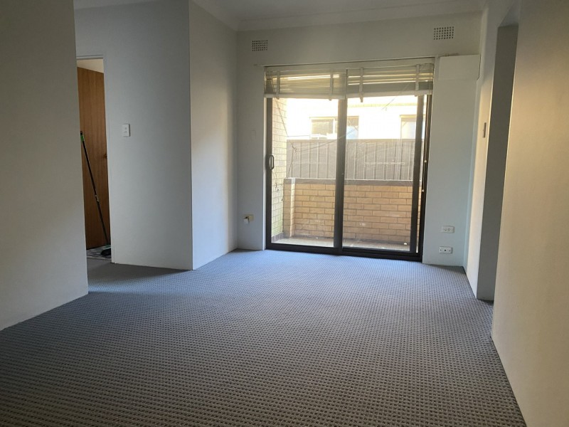 3/28 Bringelly Road, Kingswood NSW 2747