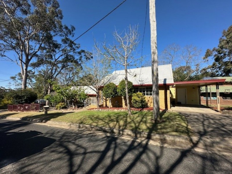 27 Knapsack Street, Glenbrook NSW 2773