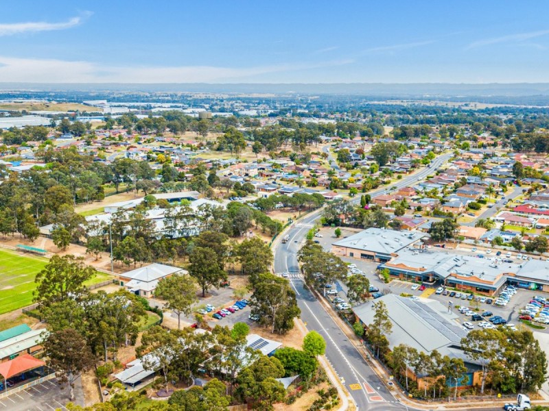 76 Fantail Crescent, Erskine Park NSW 2759