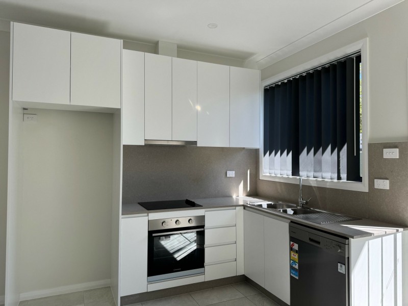 45b Harrow Road, Cambridge Park NSW 2747