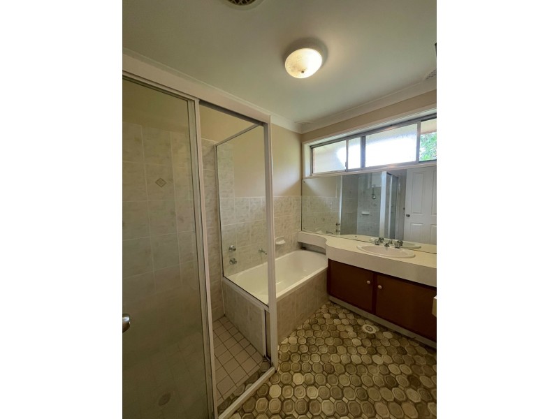 100 Homestead, Orchard Hills NSW 2748