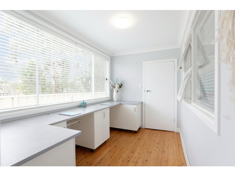 6 Eucalyptus Drive, Cranebrook NSW 2749