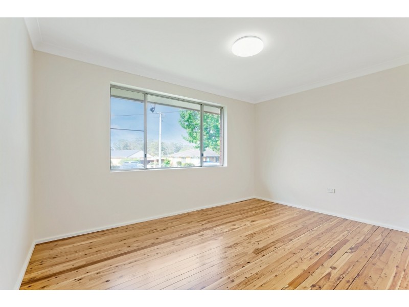 10 Eton Court, Cambridge Park NSW 2747