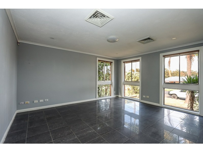 22 Glencoe Avenue, Werrington County NSW 2747