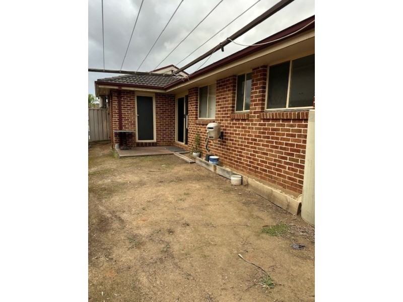 1/24 Edward Street, Kingswood NSW 2747