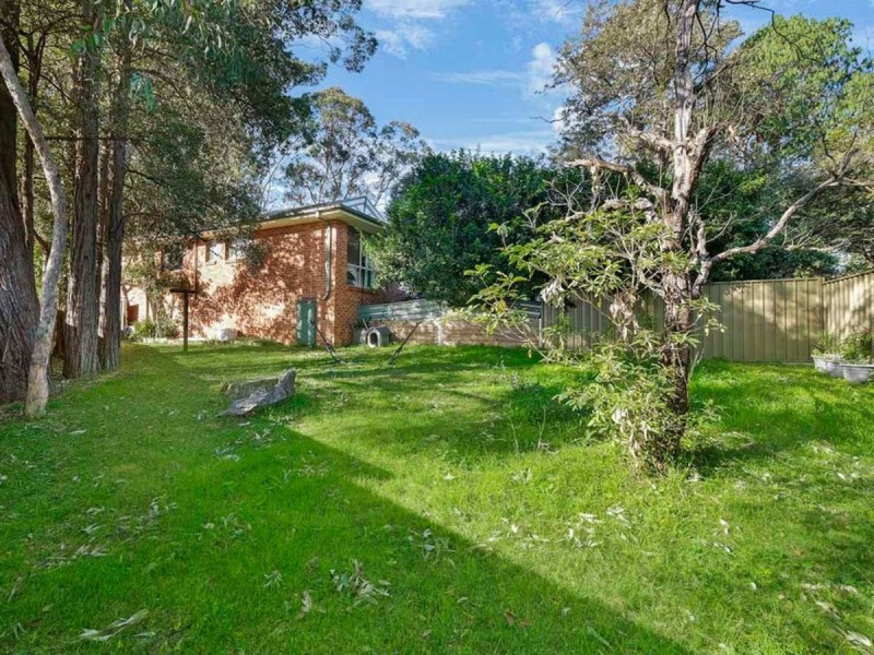 2/2a Rusden Road, Blaxland NSW 2774