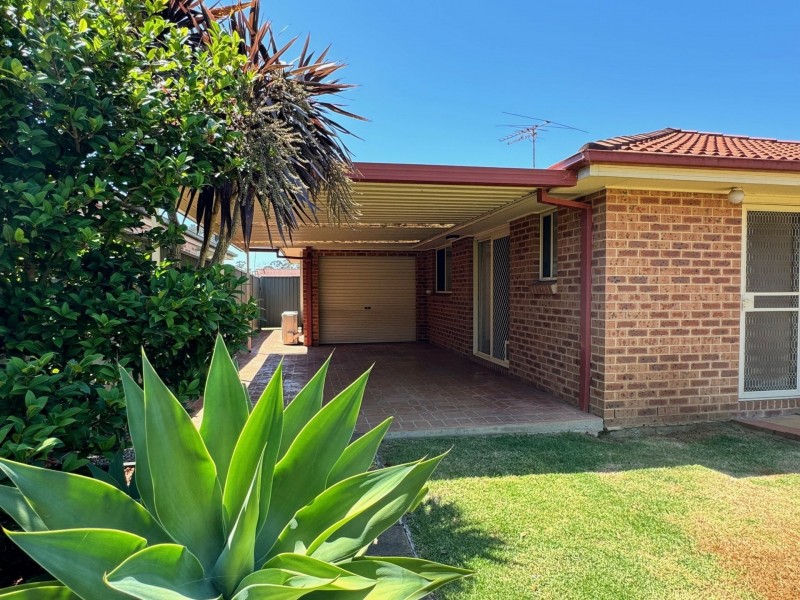 12 Andrew Thompson Place, Colyton NSW 2760