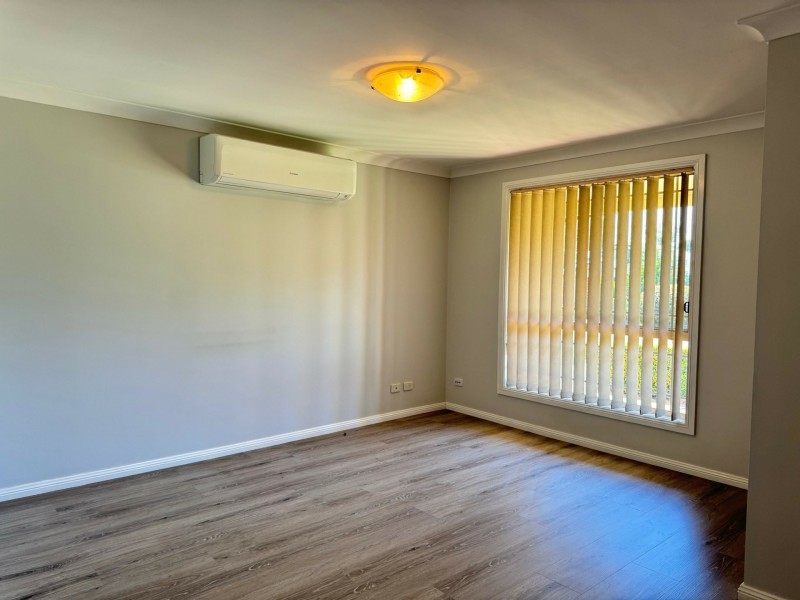 12 Andrew Thompson Place, Colyton NSW 2760