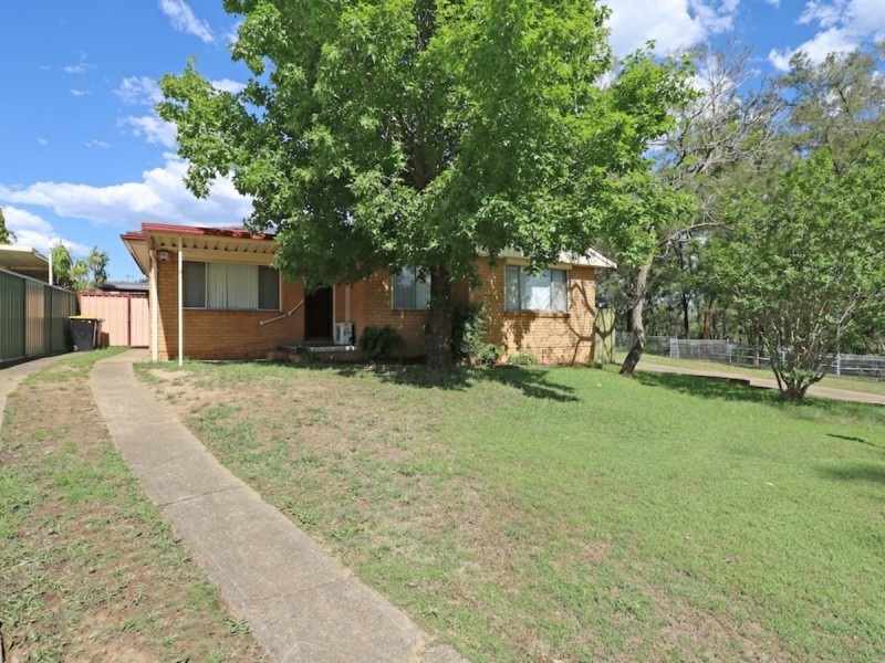 74 Francis Street, Cambridge Park NSW 2747