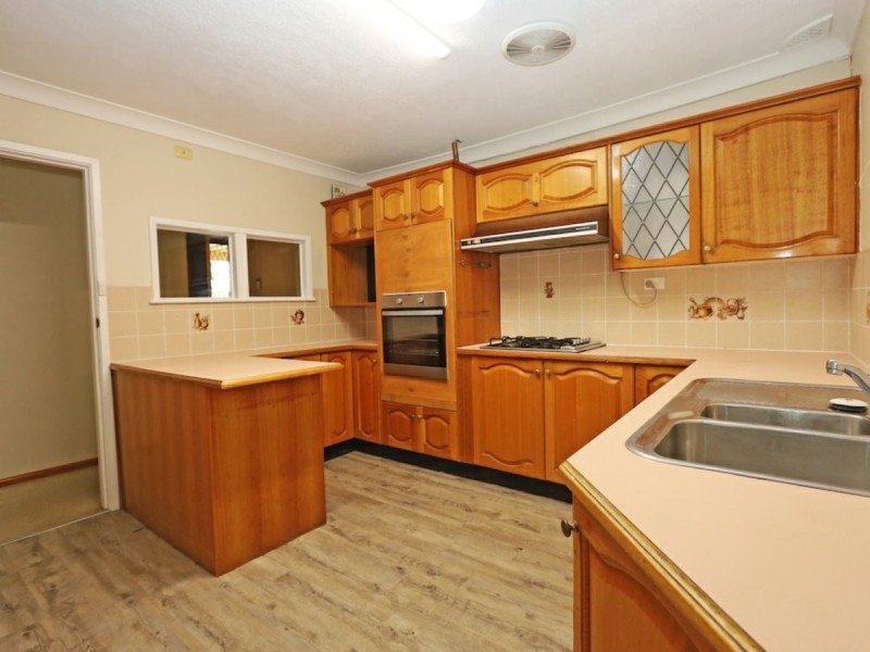 74 Francis Street, Cambridge Park NSW 2747