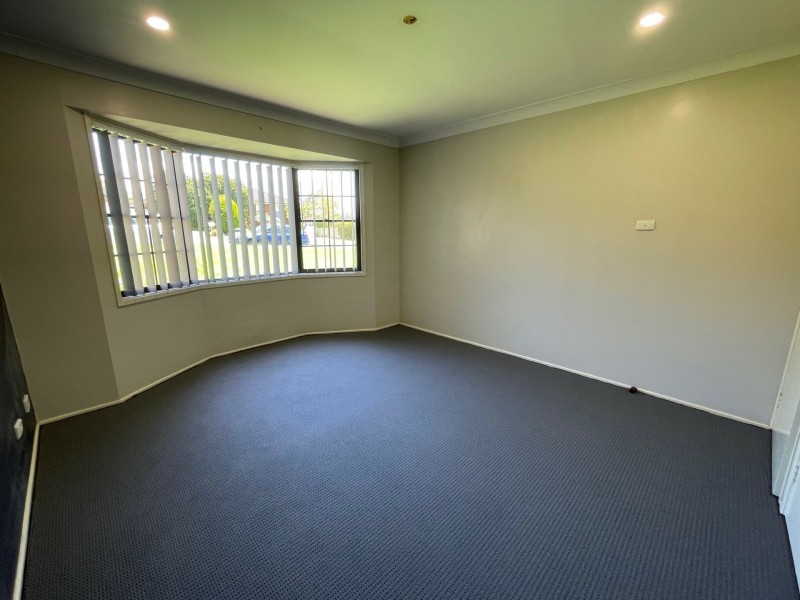 12 Enfield Street, Jamisontown NSW 2750