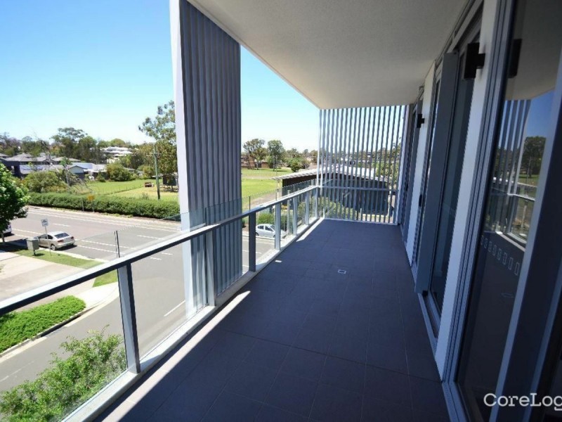 307b/10 Aviators Way, Penrith NSW 2750