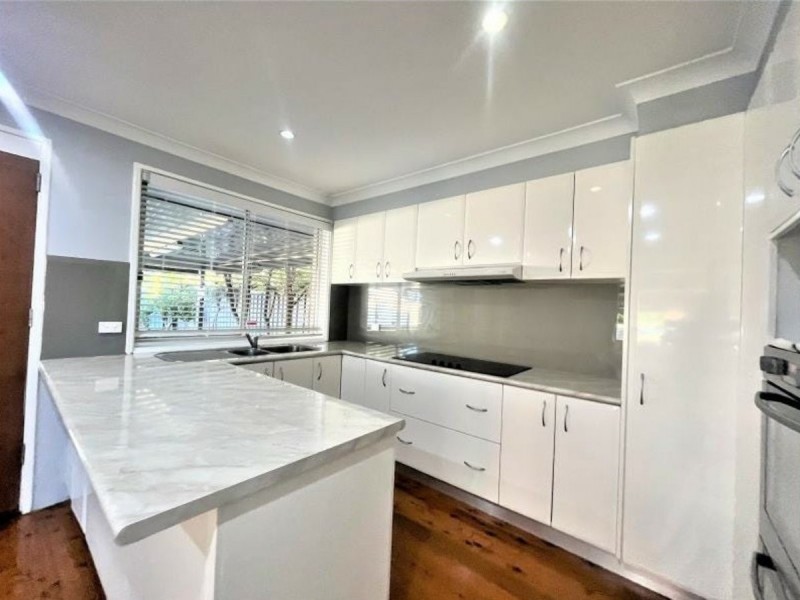 10 Inverness  Road, South Penrith NSW 2750