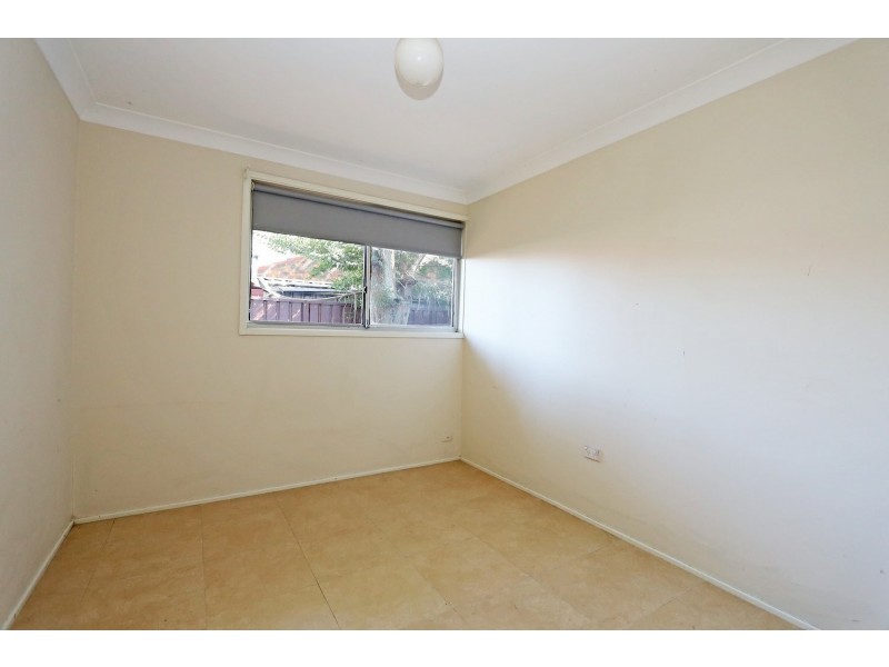 39 Solander Drive, St Clair NSW 2759