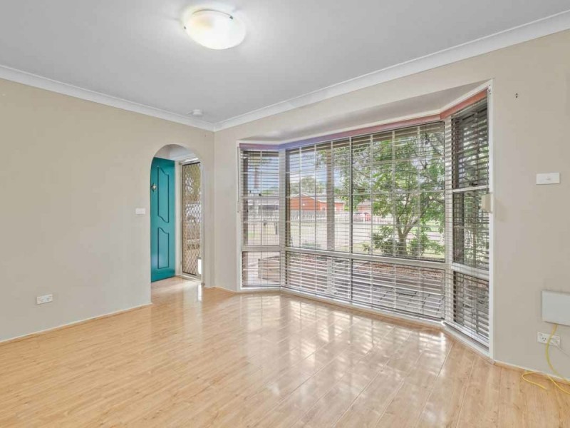 2/14a Stapley Street, Kingswood NSW 2747