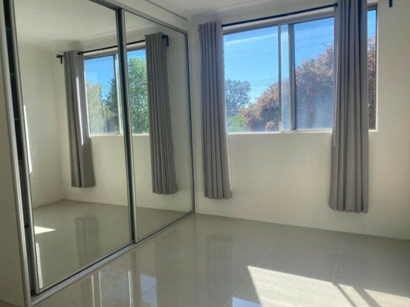 4/15 First Street, Kingswood NSW 2340