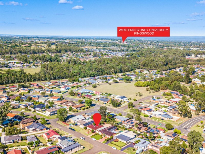 26 Hume Crescent, Werrington County NSW 2747