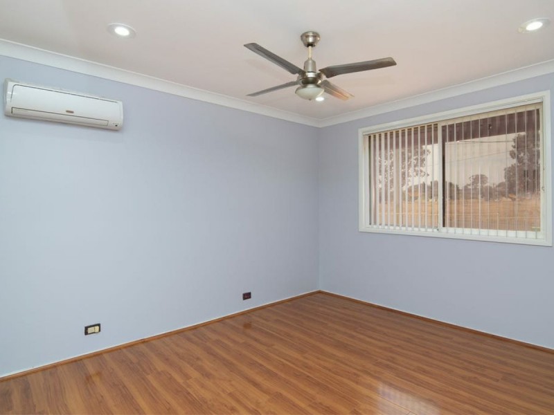 31 Gamenya Avenue, South Penrith NSW 2750