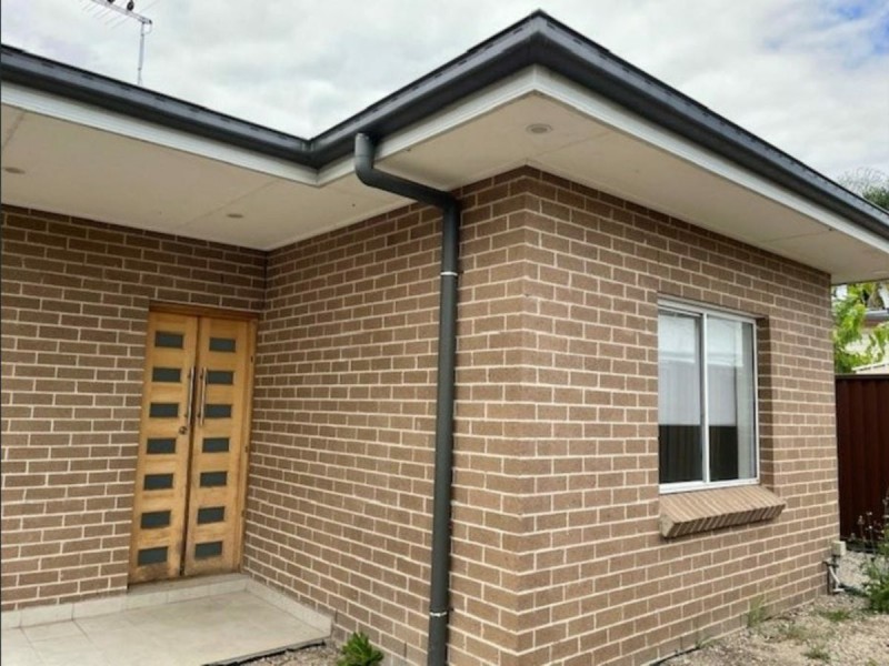 2a Craig Aveune, Oxley Park NSW 2760