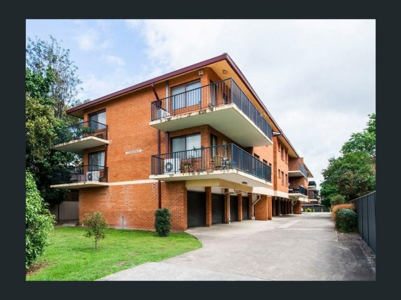 4/15 Preston Street, Jamisontown NSW 2750