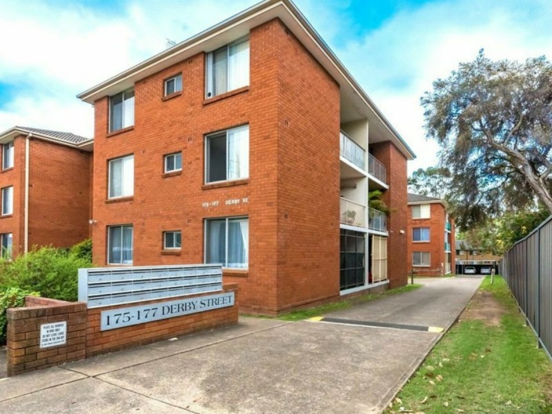 7 /175 derby st, Penrith NSW 2750