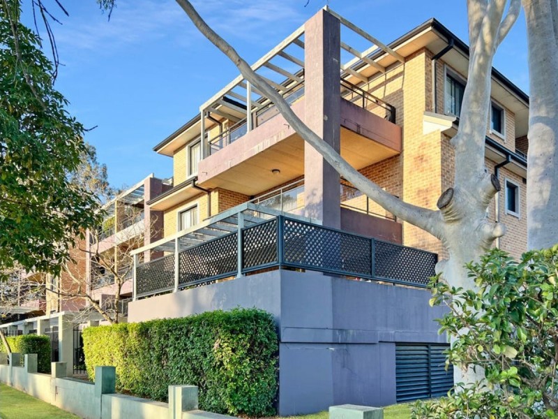 12 /43-45 Rodgers Street, Kingswood NSW 2747