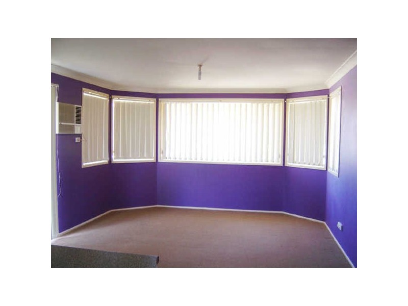 8 Cotula Close, Glenmore Park NSW 2745