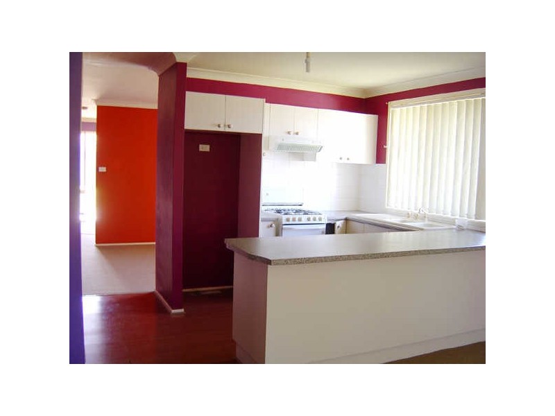 8 Cotula Close, Glenmore Park NSW 2745