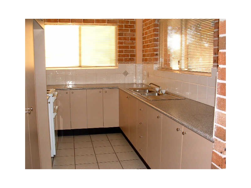 1/14 Bringelly Road, Kingswood NSW 2747