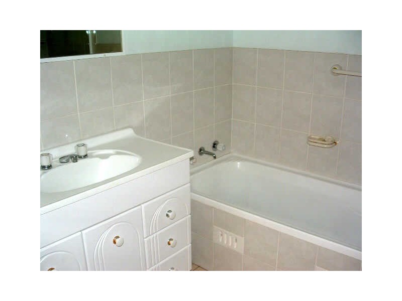 1/14 Bringelly Road, Kingswood NSW 2747