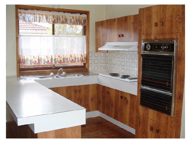 13 Brockamin Drive, South Penrith NSW 2750