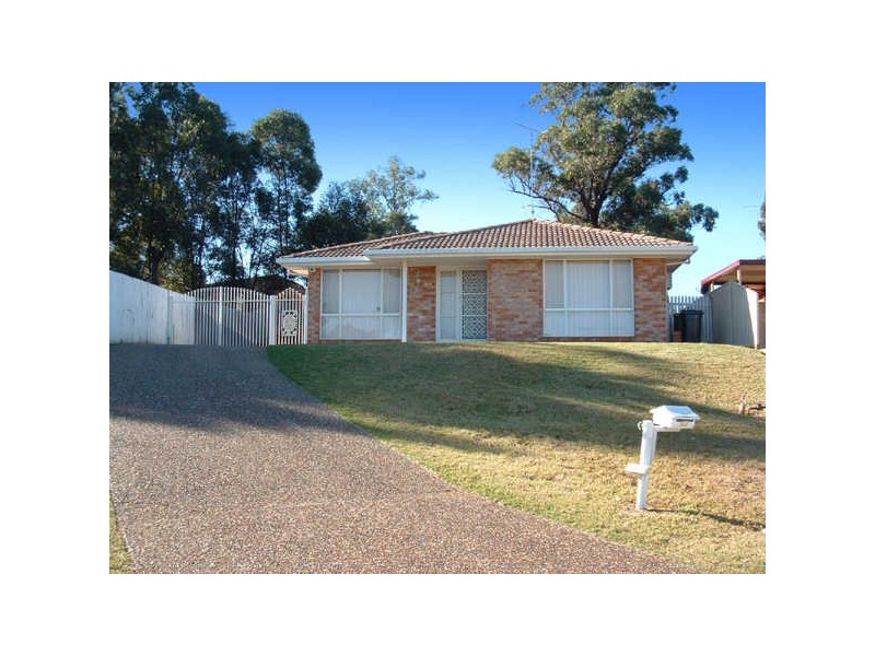 27 Ellim Place, Cranebrook NSW 2749