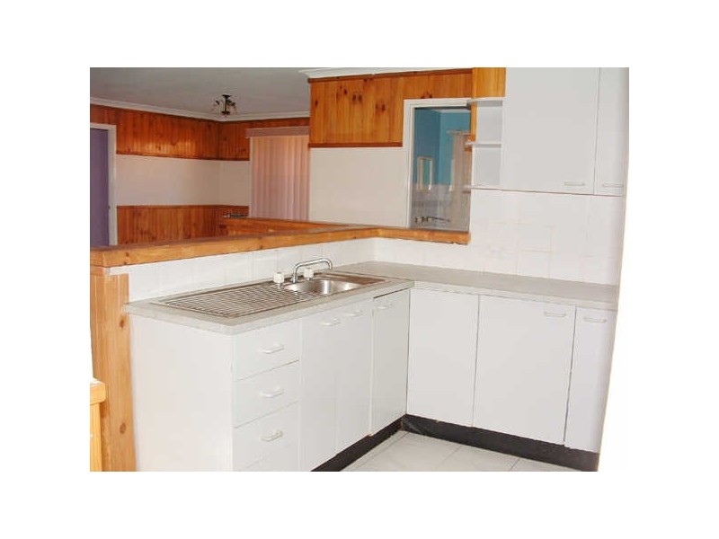 27 Ellim Place, Cranebrook NSW 2749