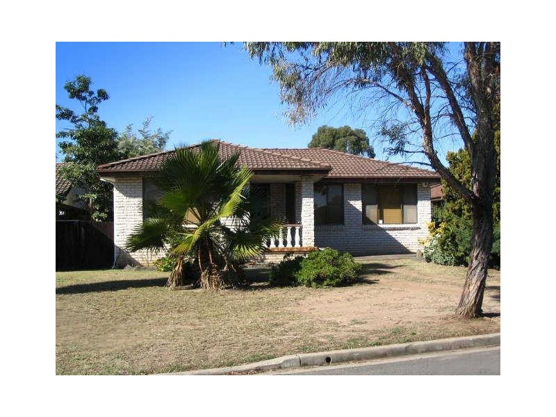 6 Hartog Drive, Werrington County NSW 2747