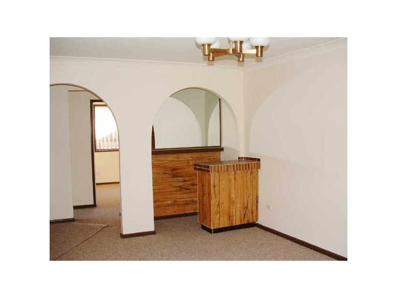 6 Hartog Drive, Werrington County NSW 2747