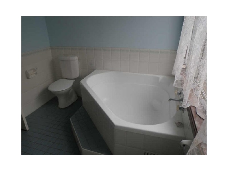 24 Ellim Place, Cranebrook NSW 2749