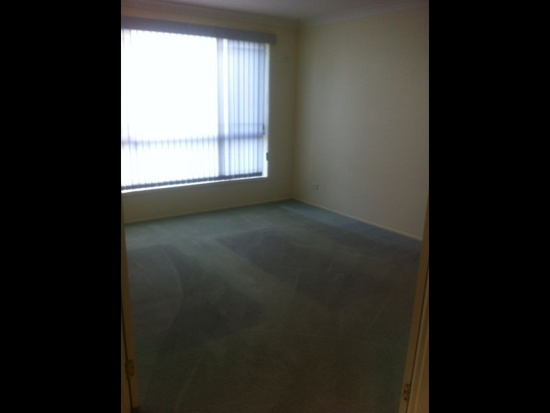 6 Whimbrel Way, Glenmore Park NSW 2745