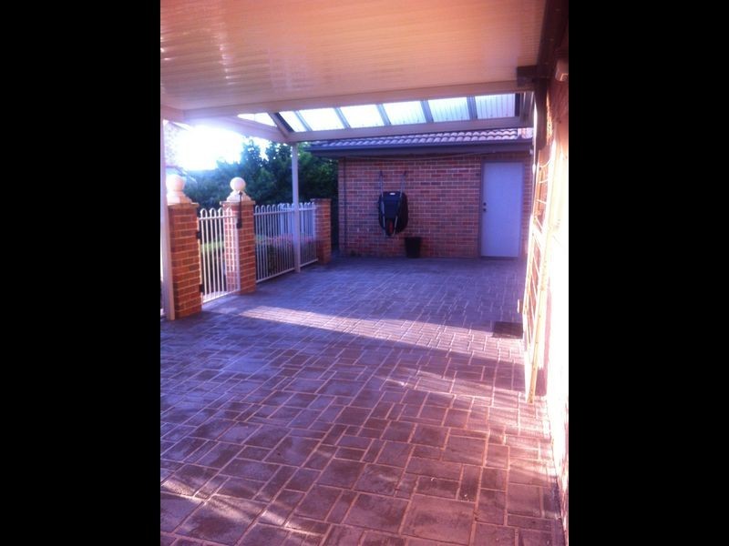 6 Whimbrel Way, Glenmore Park NSW 2745