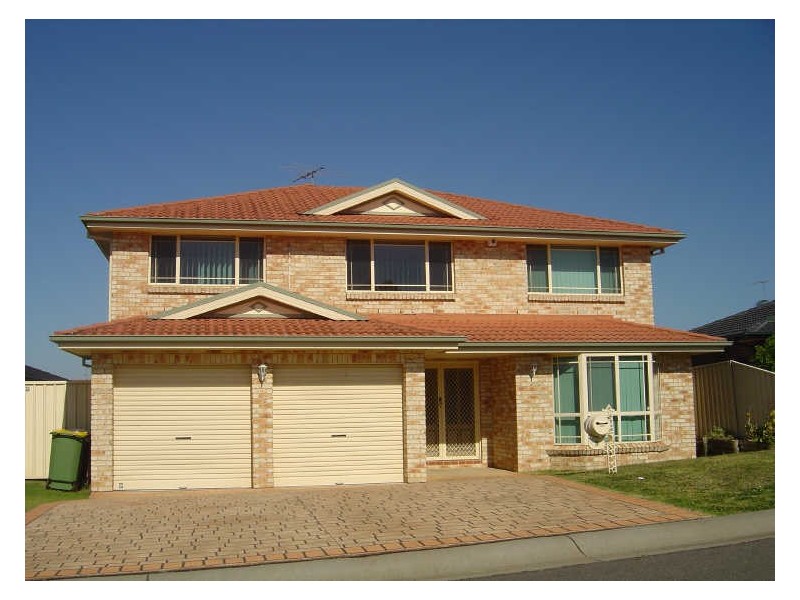 5 Minnek Place, Glenmore Park NSW 2745