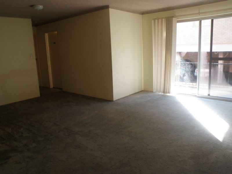 2/15 Thurston St, Penrith NSW 2750