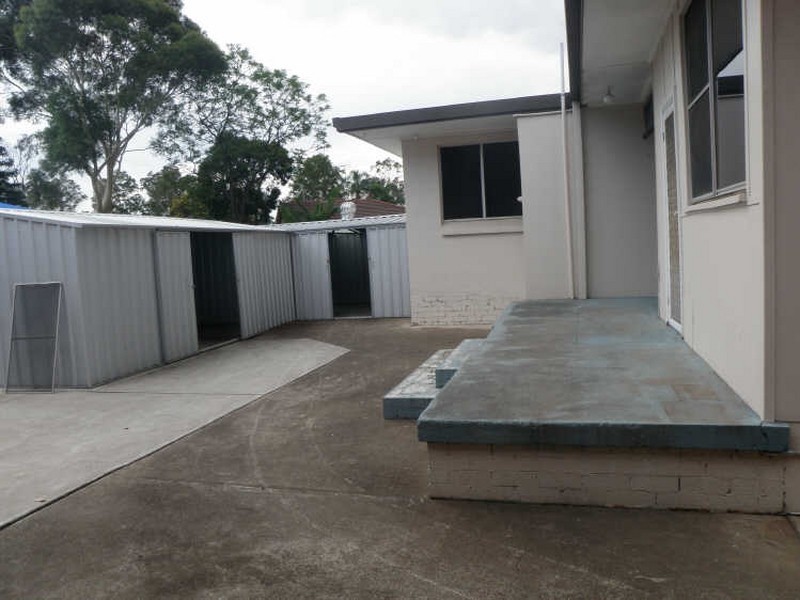 122 Woodriff St, Penrith NSW 2750