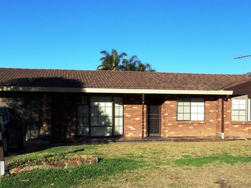 12 Enfield St, Jamisontown NSW 2750